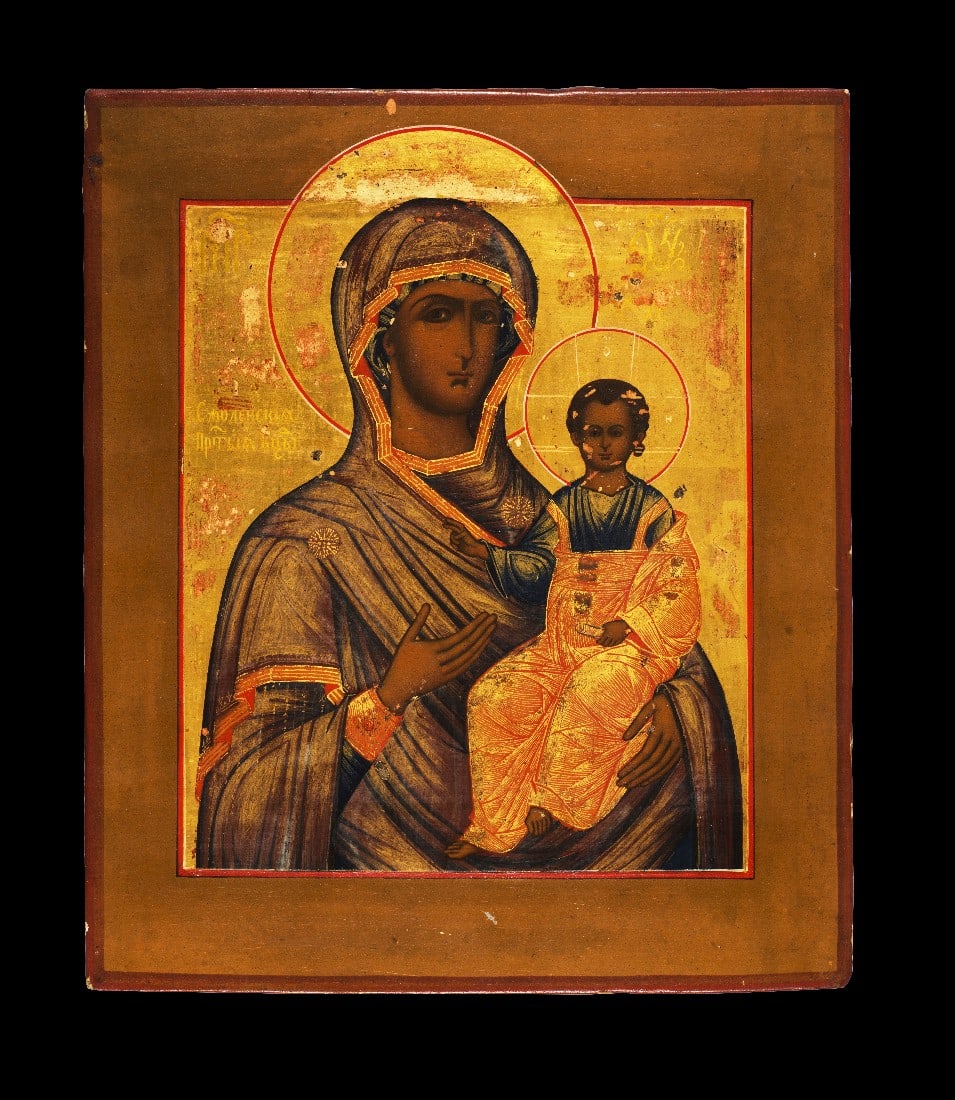 Zwei feine Goldikonen: Mutter Gottes von Smolensk und Kasanische Gottesmutter .: Zwei feine Goldikonen: "Mutter Gottes von Smolensk" und "Kasanische Gottesmutter". Russland, 1. Hälfte 19. Jahrhundert. a) Mutter Gottes von Smolensk: H 30,9cm, B 26,2cm. Eitempera auf Kreidegrund.