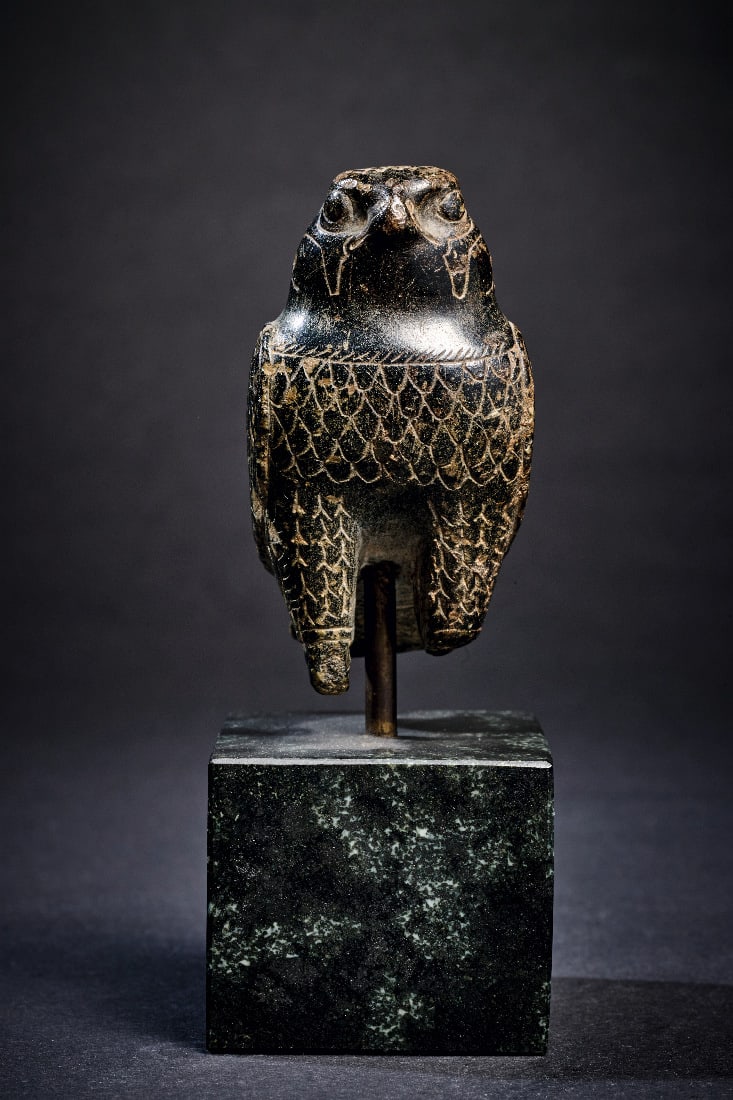 Horusfalke. - 3