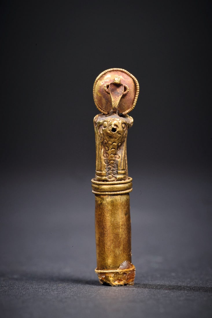 Goldenes Horus-Amulett. - 2