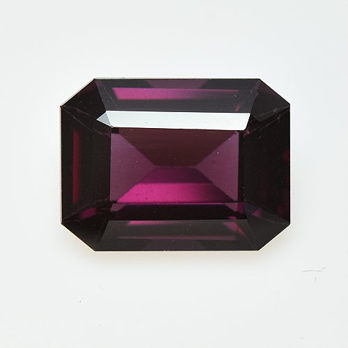 Lotus Certified Natural Spinal 8.99 Cts Reddish Purple Color Unheated (1 of 9)