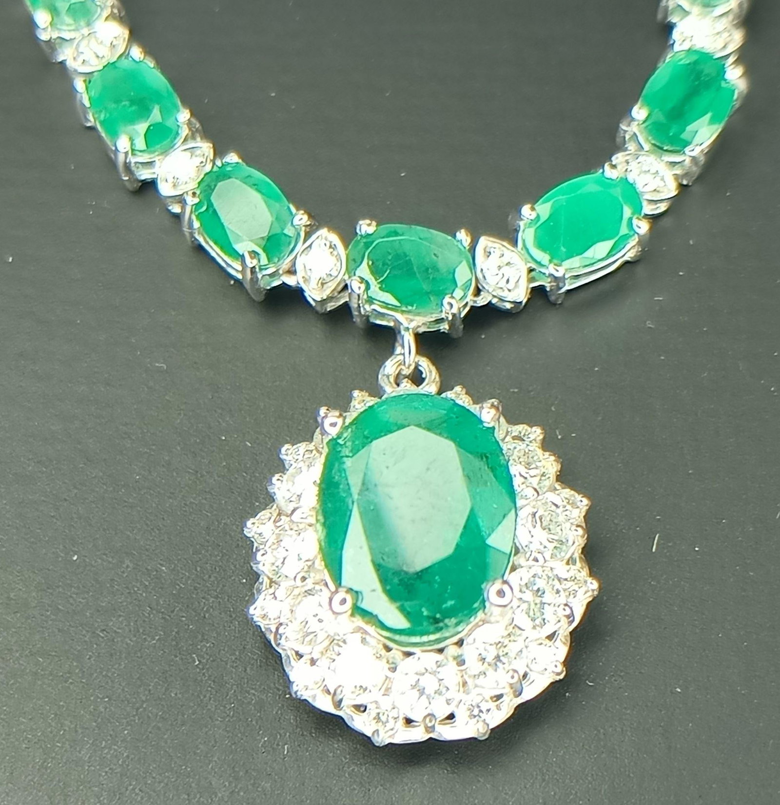 27.16 ct. Natural Emerald & Diamond Necklace 18k W/G (1 of 5)