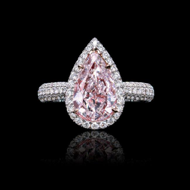 GIA 3.68 ct. Pink Diamond Ring 18k w/g (1 of 2)