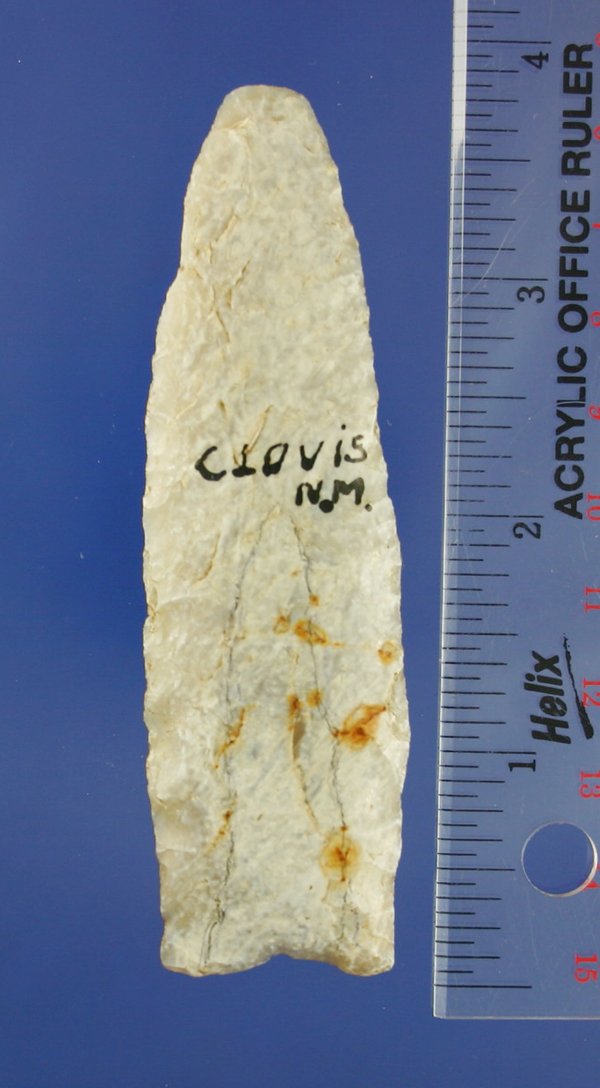 3 11/16" Clovis found in Clovis, New Mexico ancien - 3