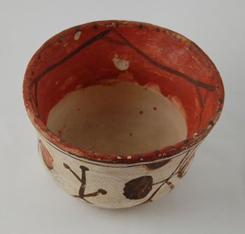 AACA 3 7/8" wide. Precolumbian painted cup