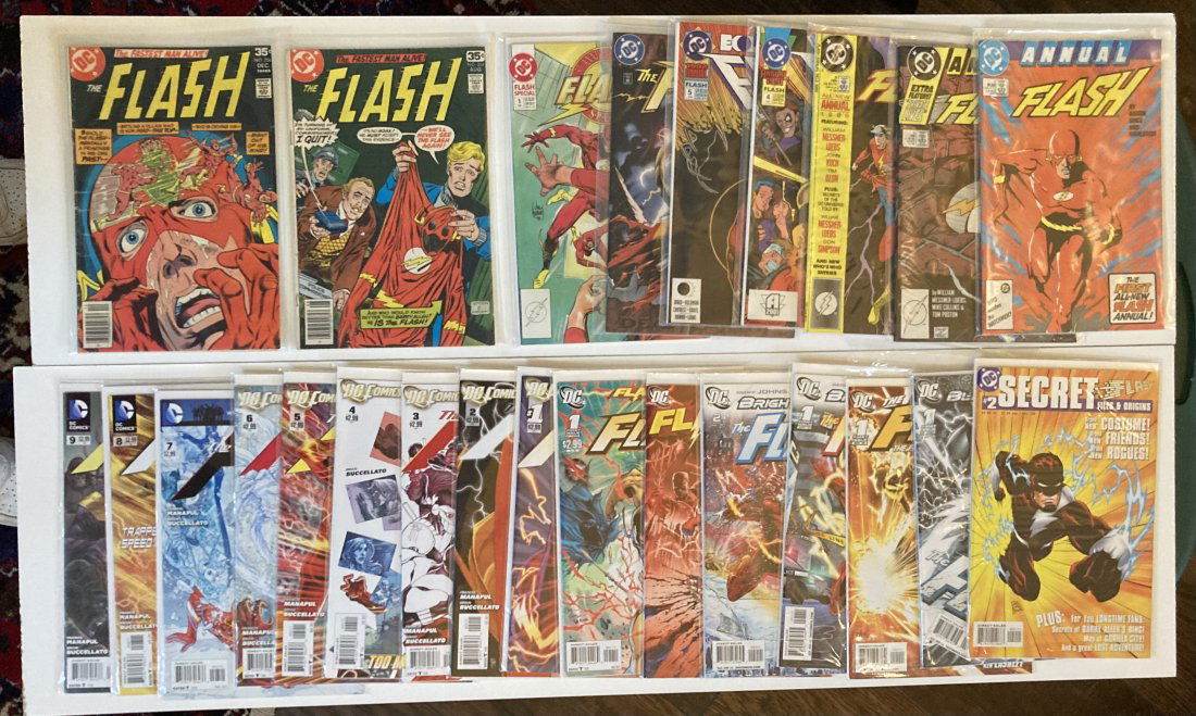 lot of Bronze & Copper issues of The Flash (1 of 5)
