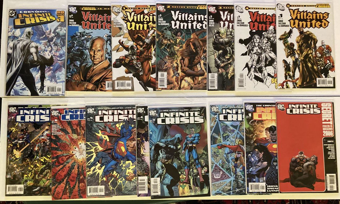 DC comics lot fea. New Gods, Dr Fate & Infinite Crisis (1 of 5)