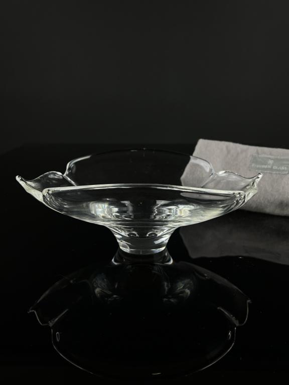 Signed Steuben Calyx Bowl w/ Bag (1 of 3)