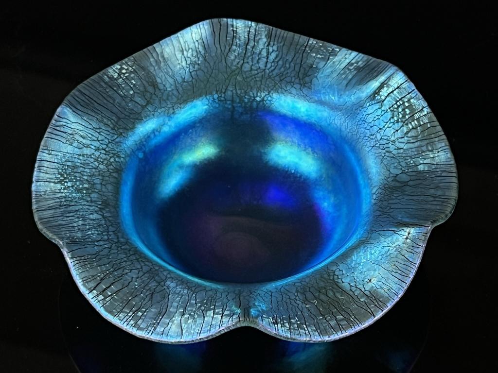 Steuben Blue Aurene Bon Bon Dish (1 of 4)