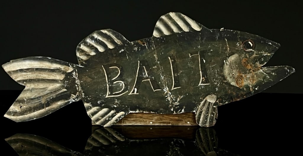 1920's 30's Folk Art Trade Tin Bait Sign (1 of 5)