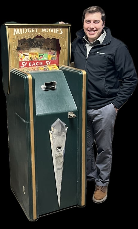 1947 Capitol Coin Op. Midget Movie Machine (1 of 5)