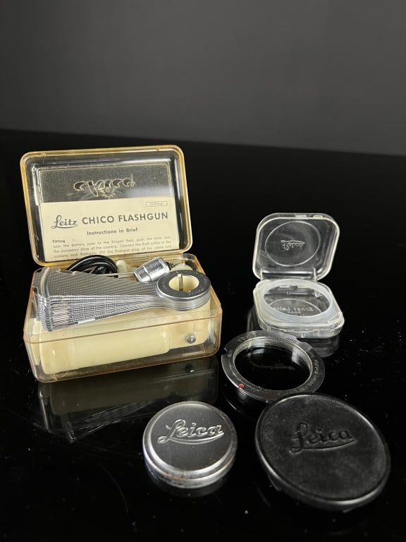 Lot of Leica Accessories, lens caps, flash, cases (1 of 1)