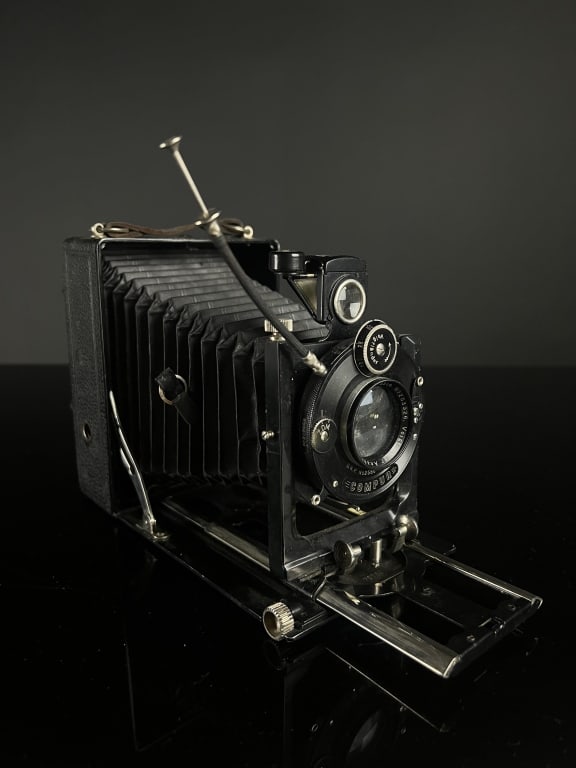 Voightlander Folding Camera (1 of 5)