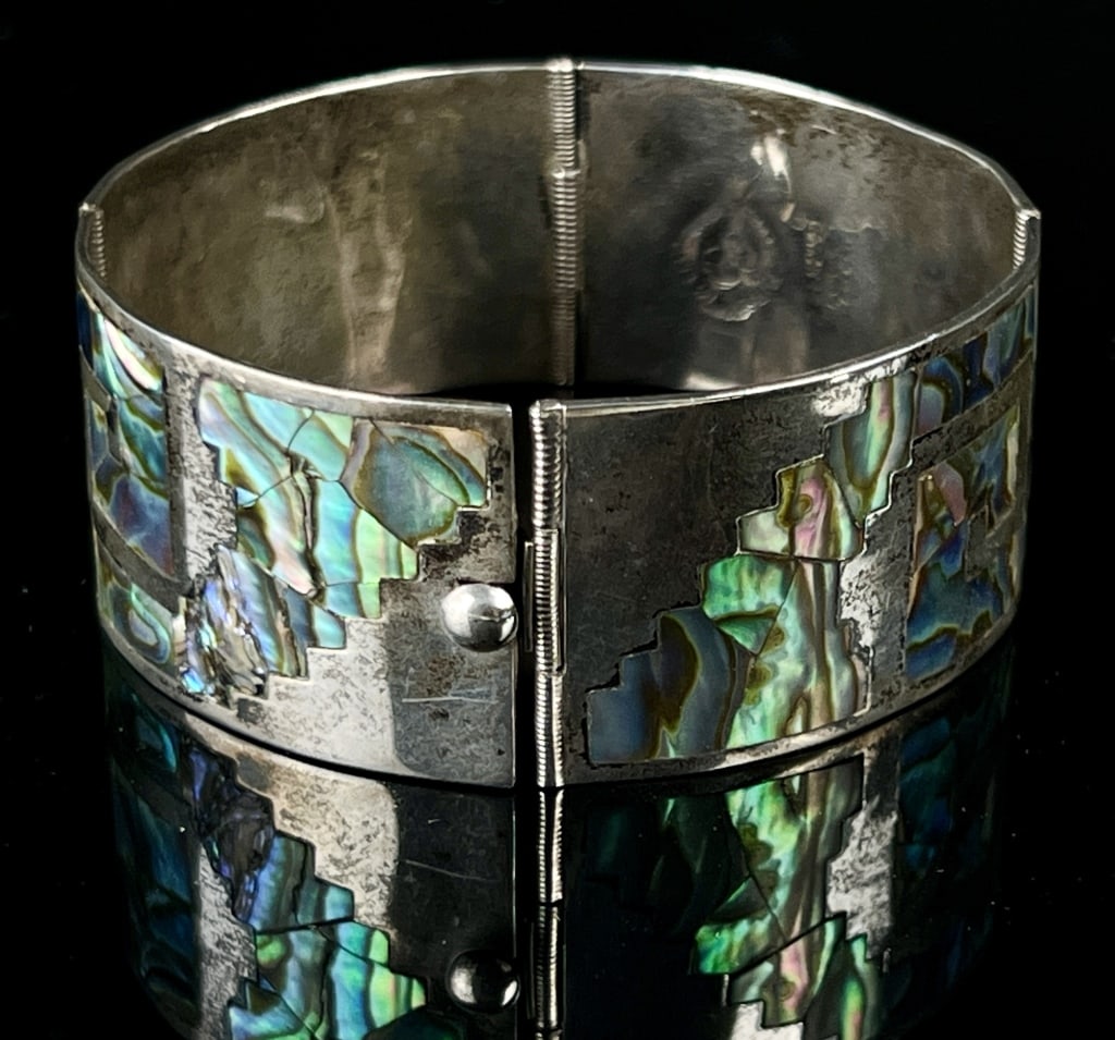 Lunt Silversmiths Artist Abalone Sterling Bracelet (1 of 6)