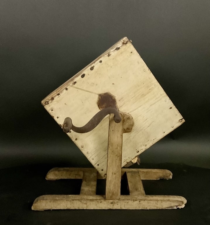 RARE Shaker Butter Churn, Rose Head Nails (1 of 8)