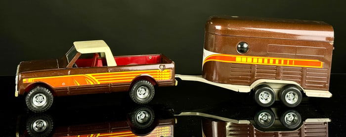 1970's ERTL International Harvester Scout Toy