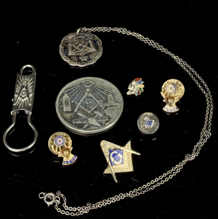 Collection of Various Masonic Items Sterling etc. (1 of 3)