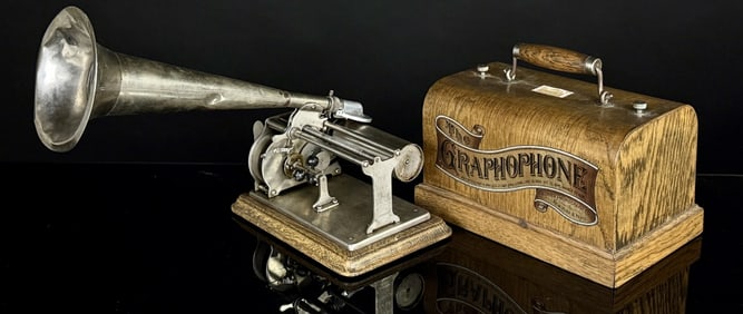 1890's American Phonograph Type Q