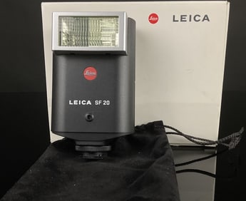 Leica Flash Unit SF 20 w/ Box
