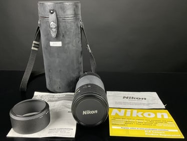 Nikon Zoom-Nikkor 80-200mm f/2.8 Lens & Case
