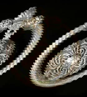 Celtic Victorian Sterling Brooch: Missing brooch pin on back, Hallmarked "R. H" Measures:1"