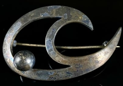 E.K.S. Sterling MCM Pin