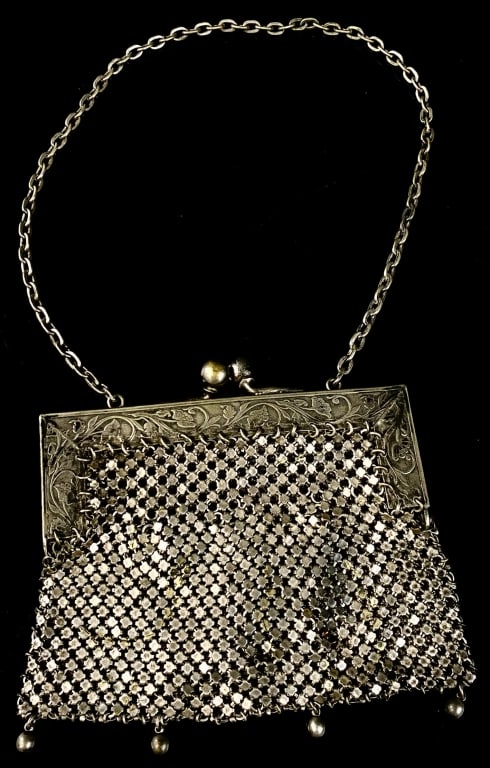 Antique Mesh Purse (1 of 5)