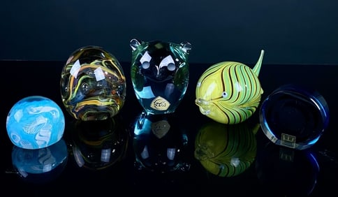 Figural & Unique Shaped Paperweights