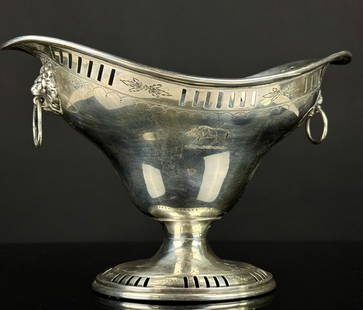 1700's Smith & Fearn Lion Sterling Silver Basket: Large Sterling Silver Basket. By George Smith and William Fern (Active 1786-1796) Overall Excellent Shape with Lion Head Handles. Measures: 8" x 6". Weighs: 13.67 Ozt.