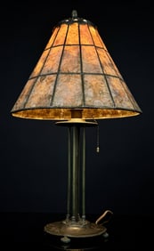 Pairpoint Arts & Crafts Lamp With Mica Shade