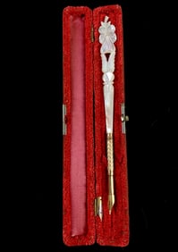 Carved Shell Mother of Pearl Antique Pen In Case