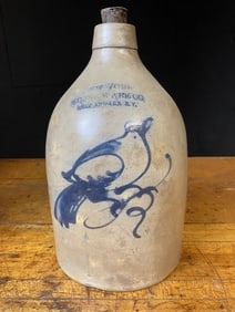 N.Y. Stoneware Co. Fort Edward Bird Crock