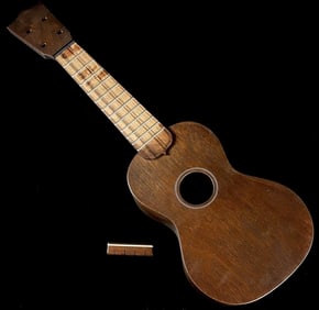 Martin & Co. S-O Ukulele