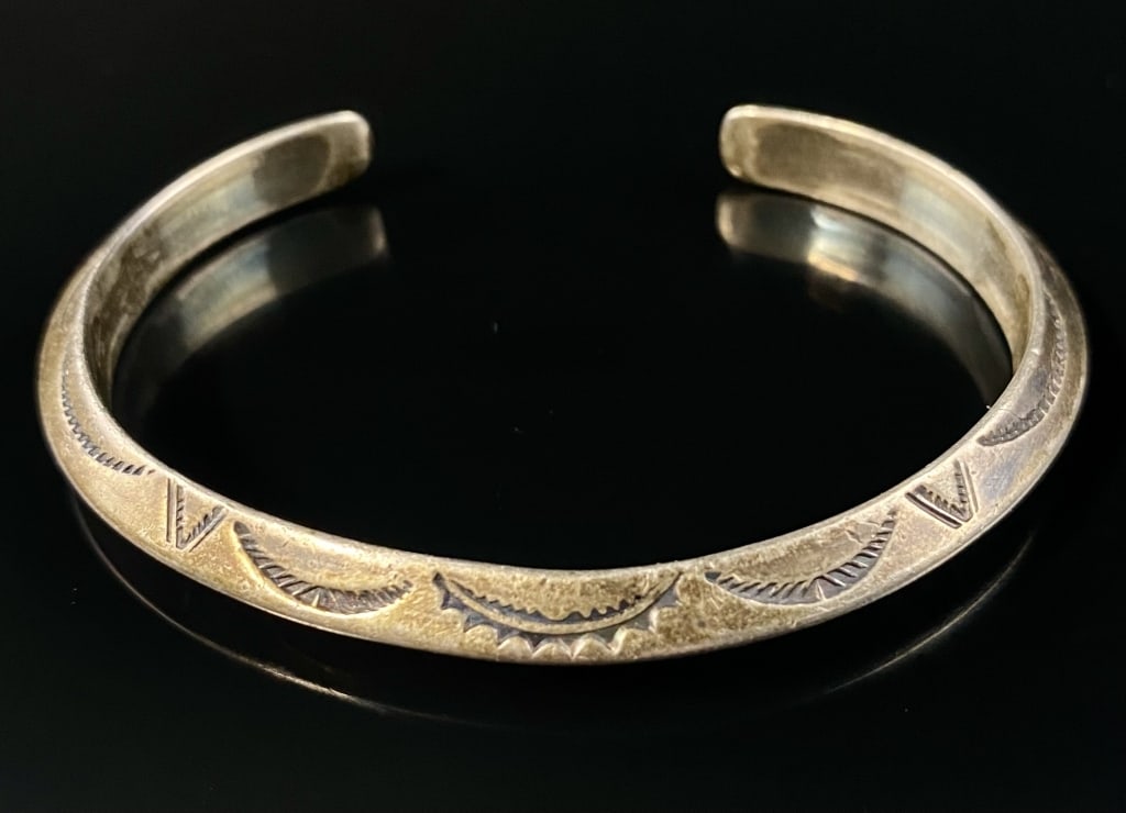 Antique Navajo sterling Silver Bangle (1 of 6)