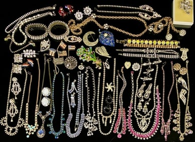 Lot OF 50 High End Costume Jewelry Pieces