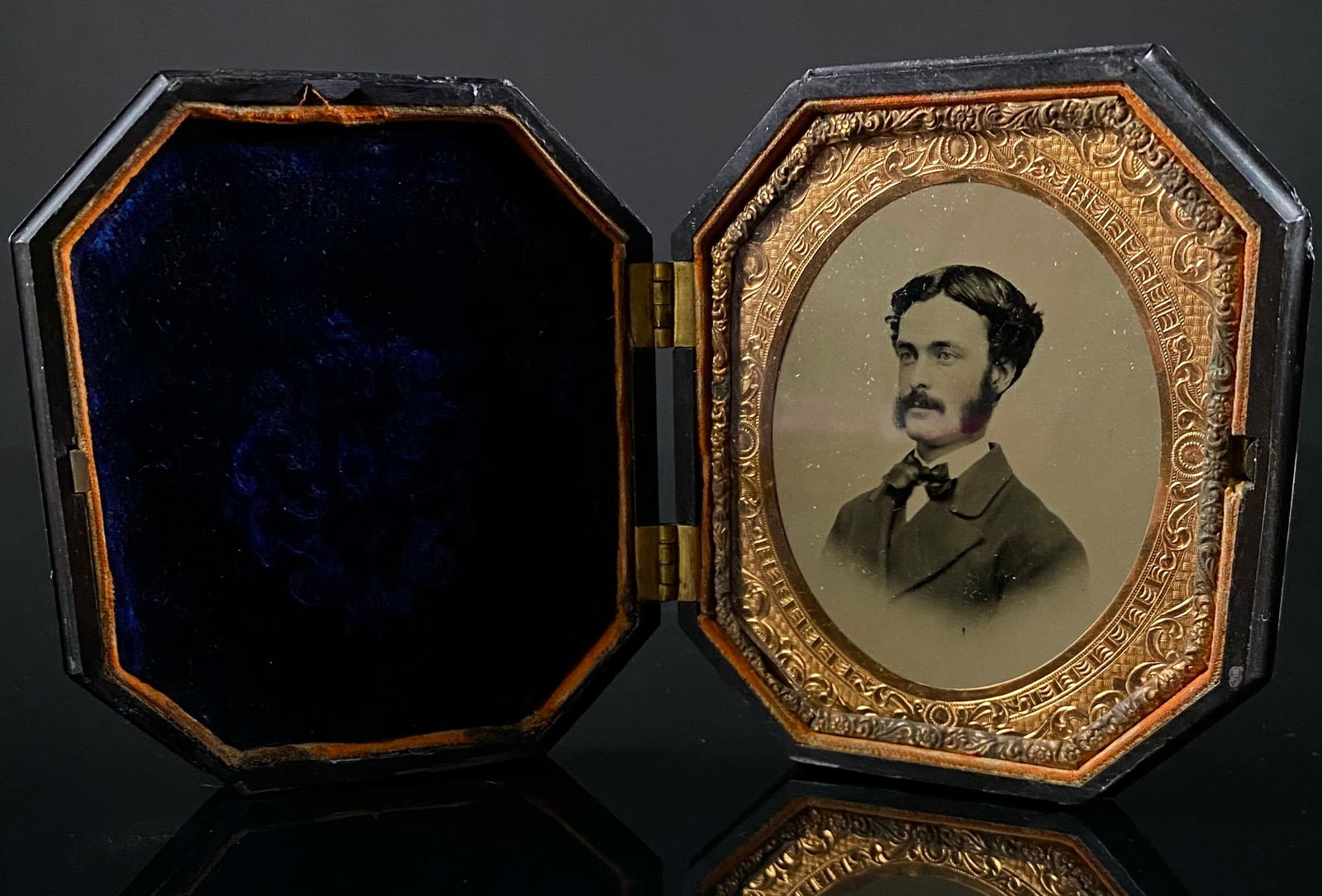 Mid-19th Century Ambrotype in Gutta-Percha Union Case, Portrait of a Gentleman (1 of 5)