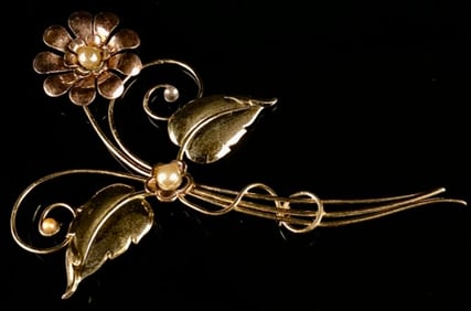 A Van Dell 1940s 10K Gold-Filled Floral Brooch HUGE 5'