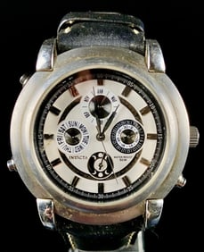 Invicta 3022 II Collection Moon Phase Series Watch