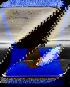 A Vintage 14K Yellow Gold Cameo Ring