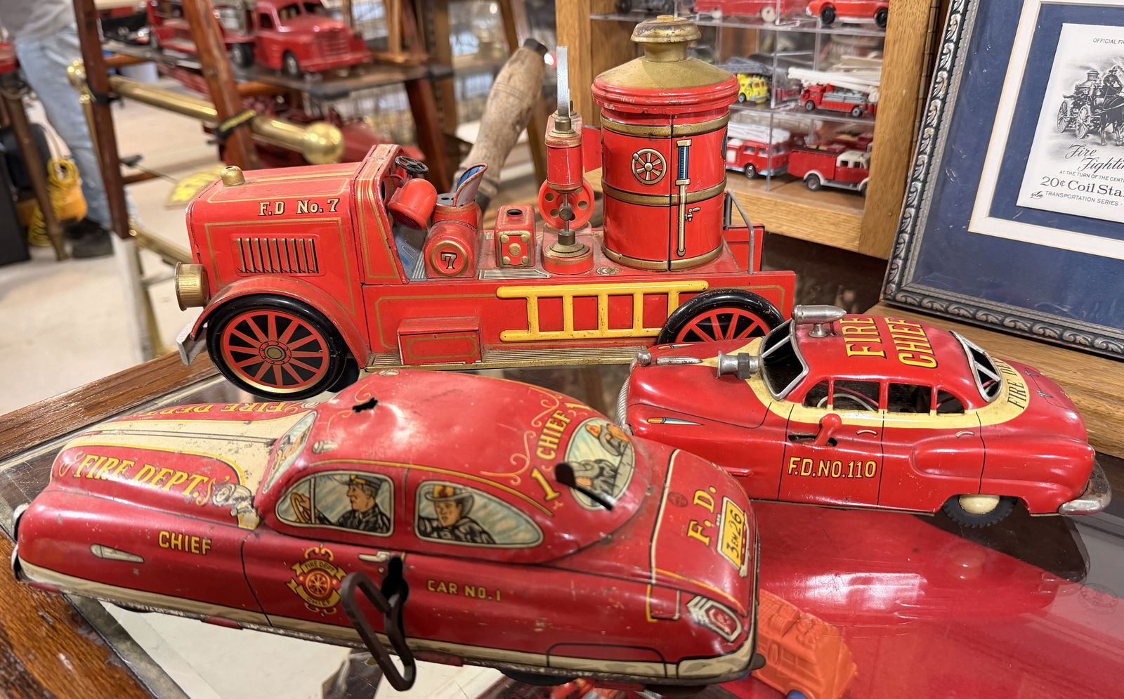 Three Vintage Japanese Tinplate Fire Vehicles, including a Modern Toys FD No. 7 Fire Truck (1 of 8)