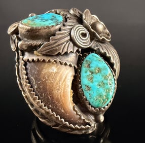 Sterling Silver Navajo Bear Claw and Turquoise Statement Ring Category: Rings