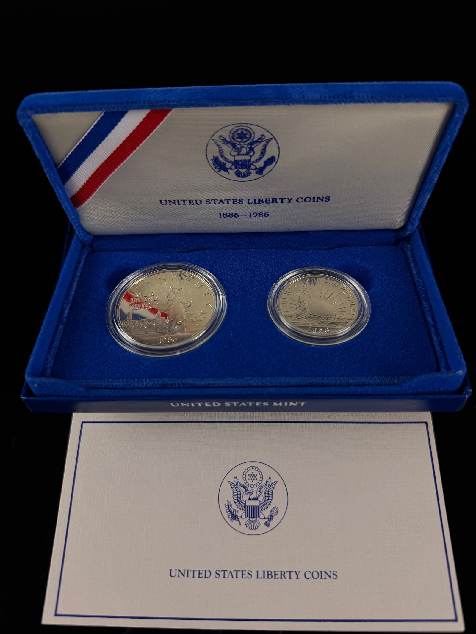 1986 US Mint Liberty Commemorative Coin Set Silver Dollar and Colorized Half Dollar Proof (1 of 3)