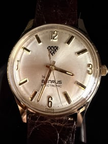 Vintage Benrus Electronic Model 60 Men's Wristwatch Series 9021 with Original Box Category: Watches