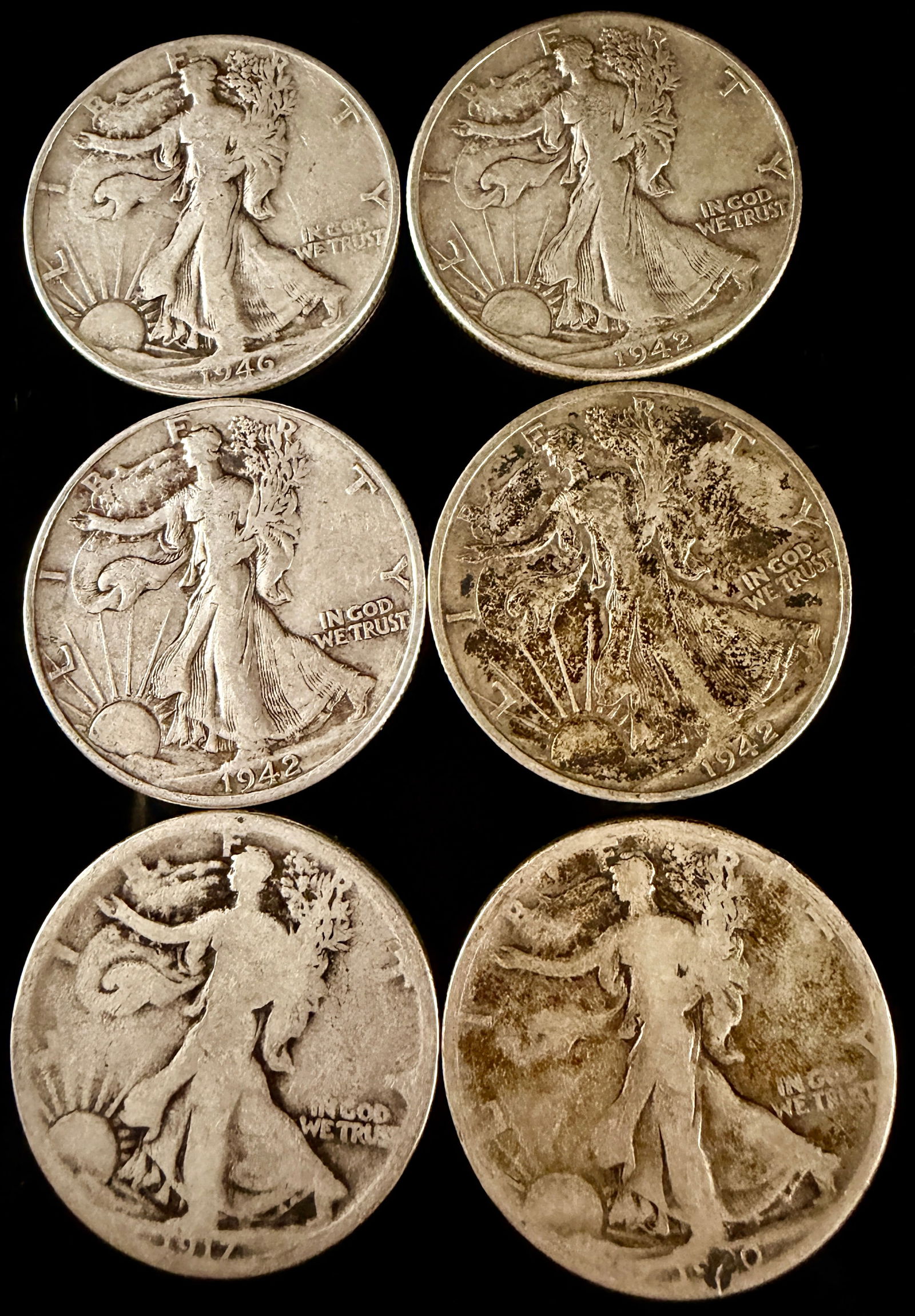 A Collection of Walking Liberty Half Dollar Silver Coins (1 of 16)