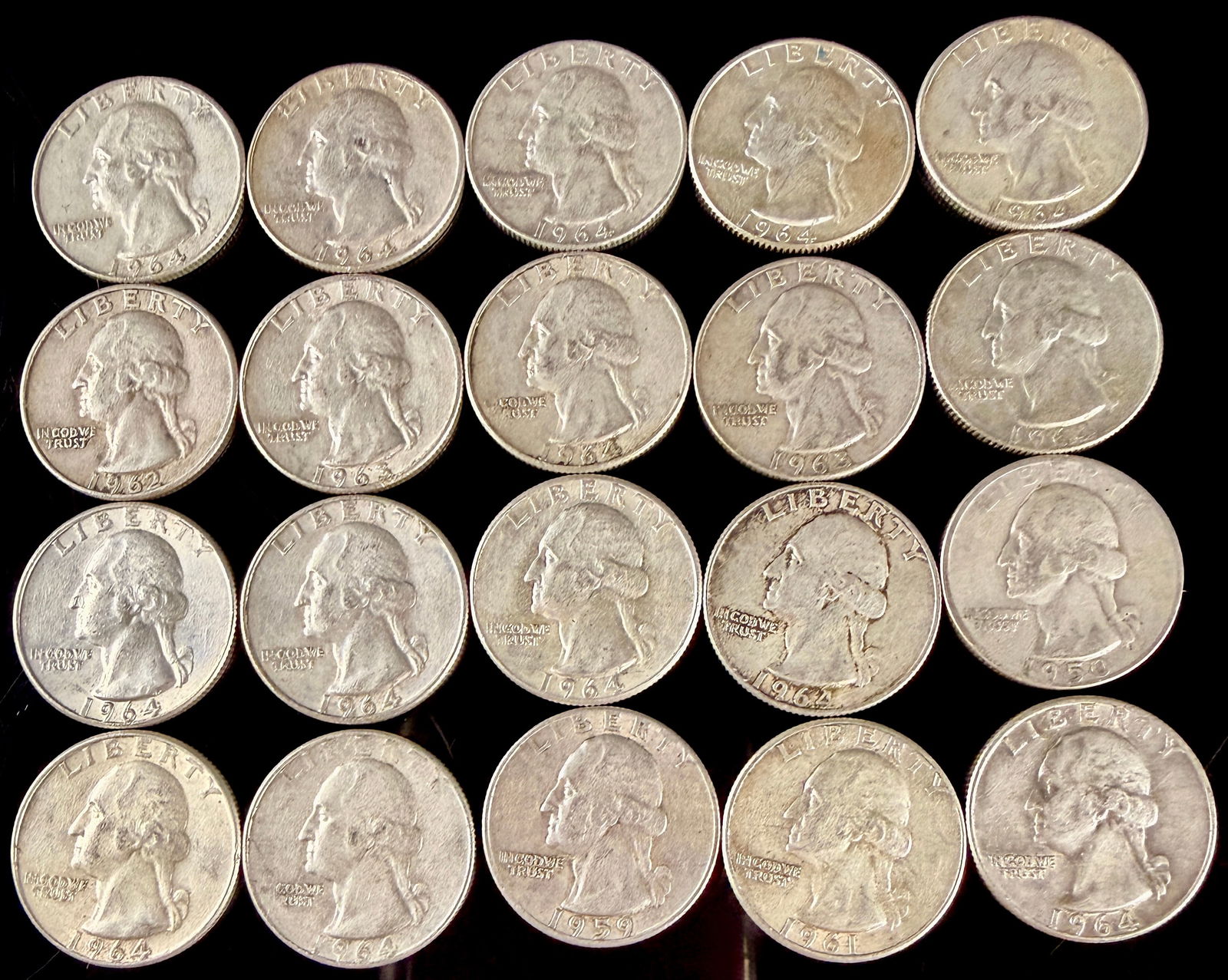 A Collection of George Washington Silver Quarters (1 of 10)