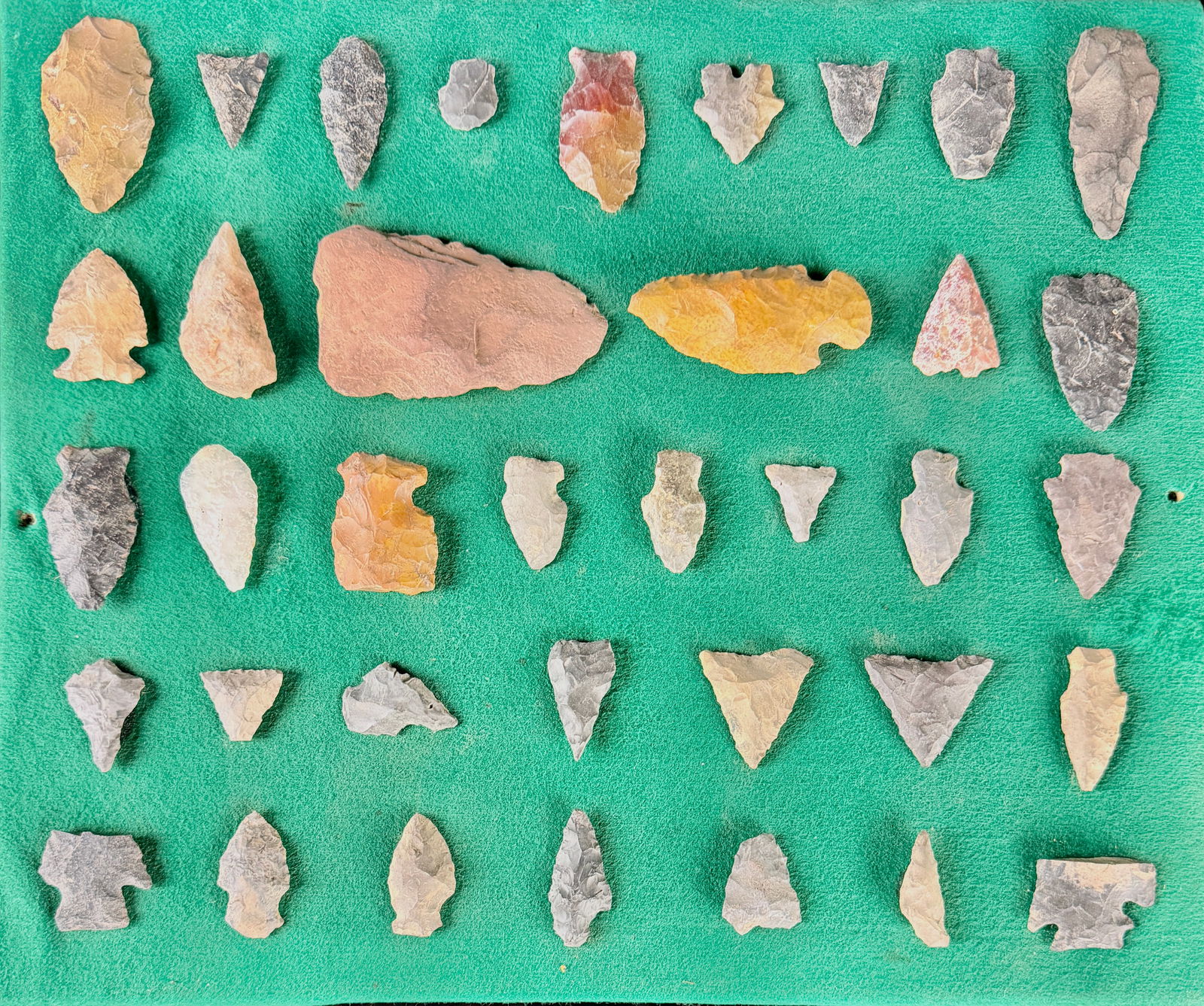 A Collection of Prehistoric Lithic Projectile Points and Arrowheads (1 of 4)