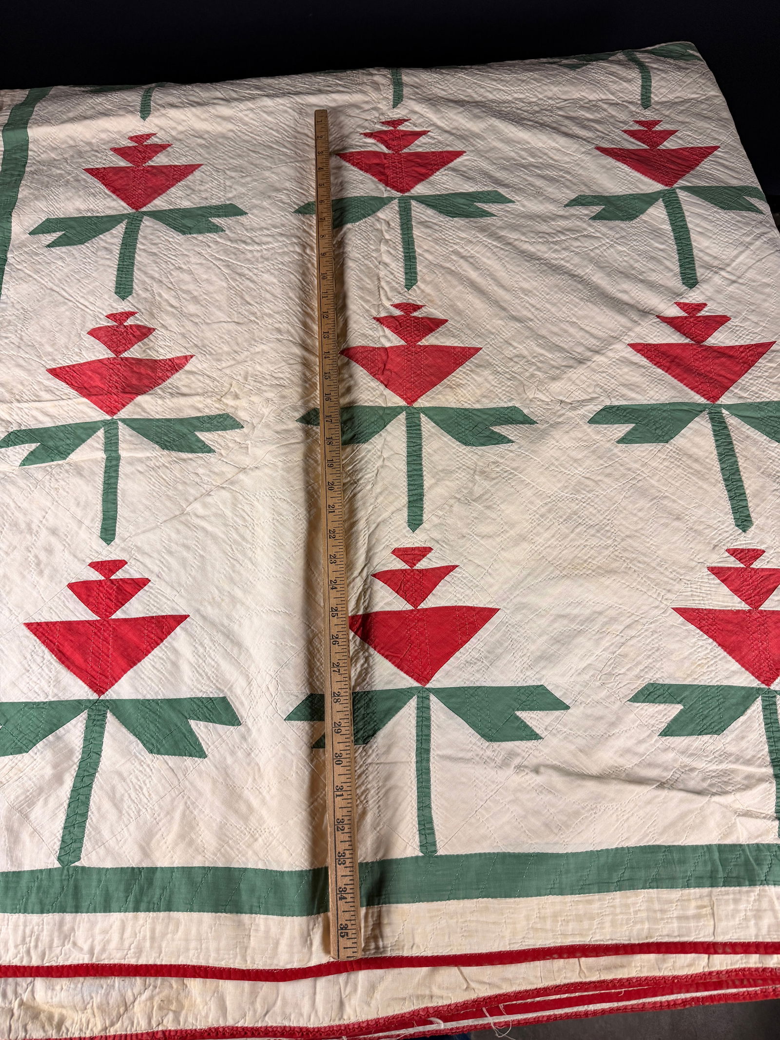 Antique Carolina Lily Pattern Patchwork Quilt - 14