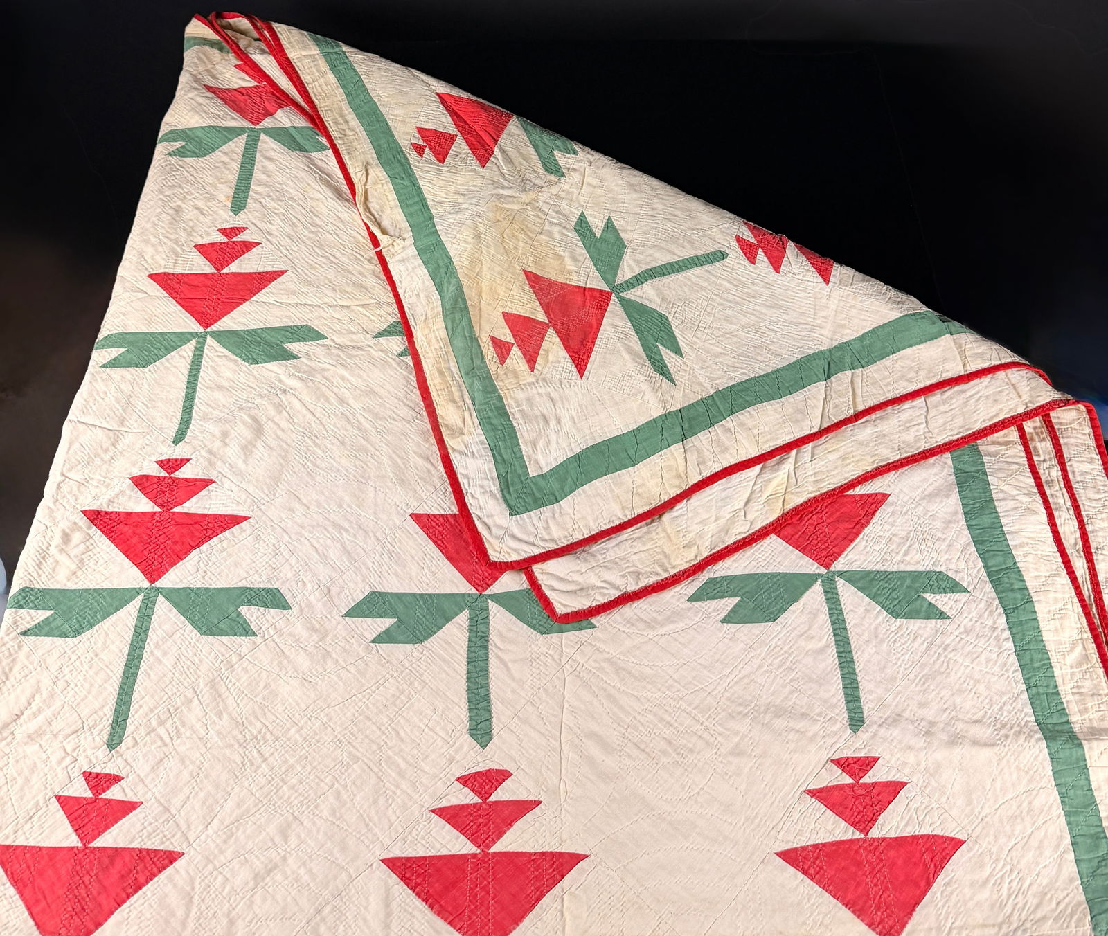 Antique Carolina Lily Pattern Patchwork Quilt - 2