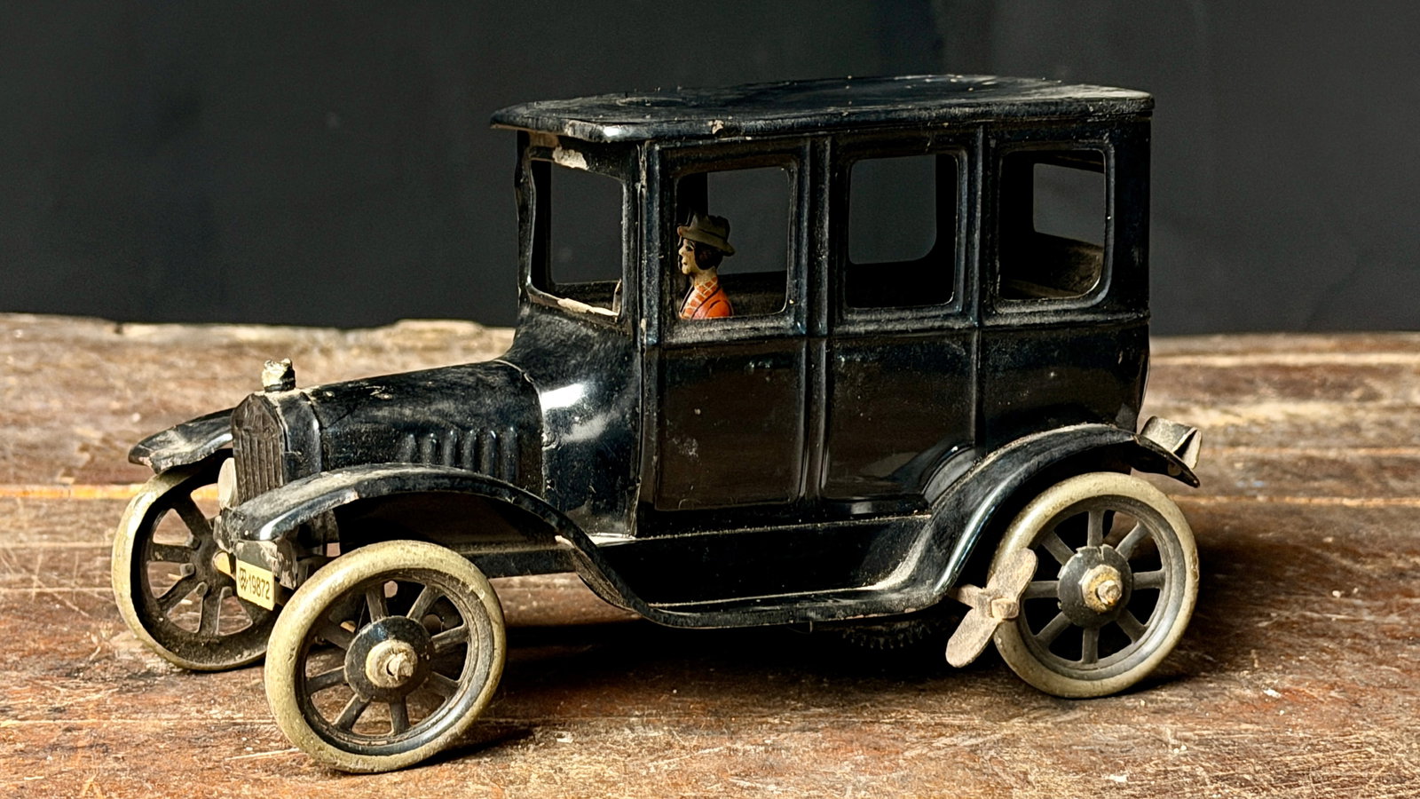 Bing German Tin Windup Sedan Toy Car (1 of 5)