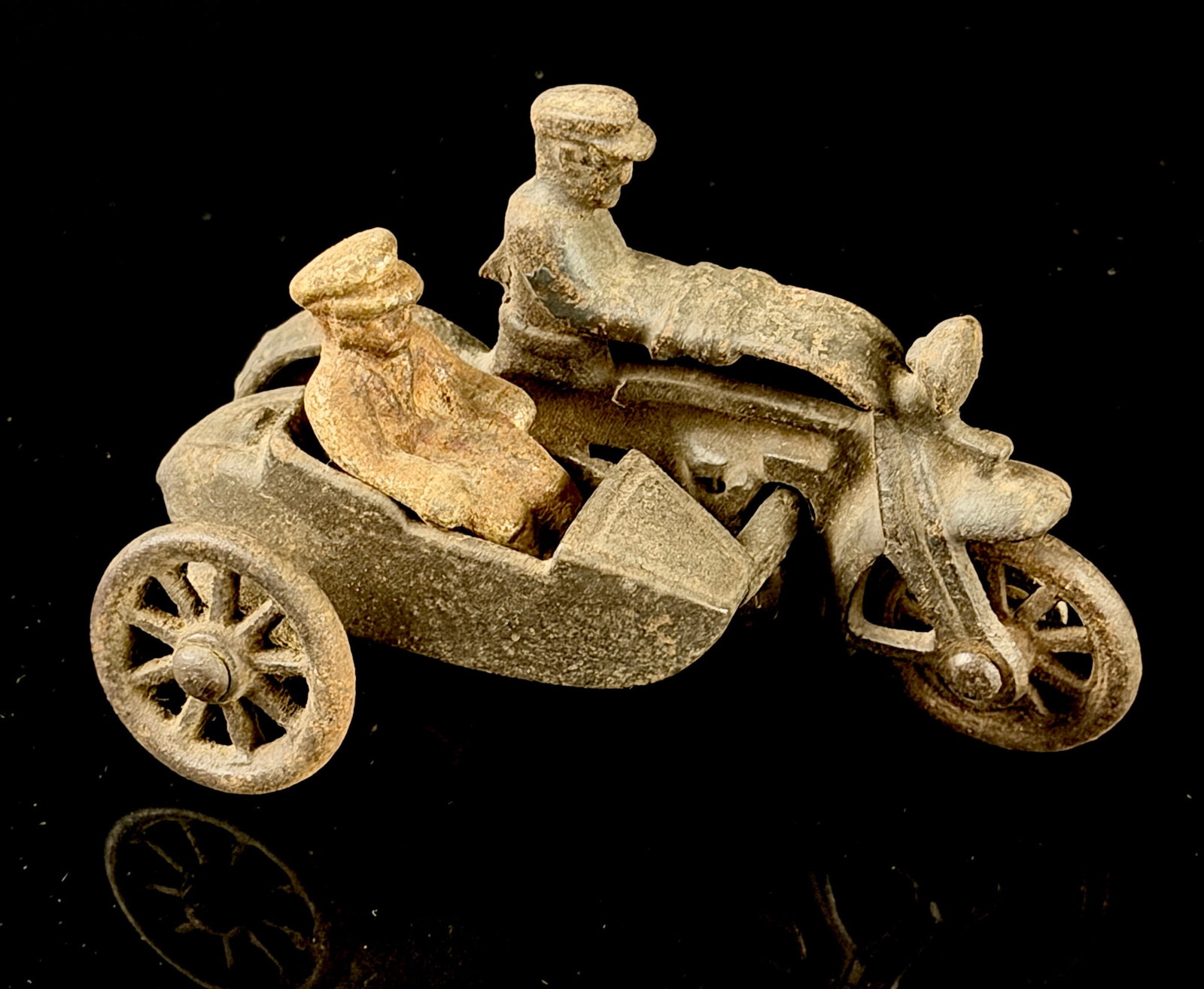 Attributed to Hubley Cast Iron Cop Motorcycle with Sidecar (1 of 5)