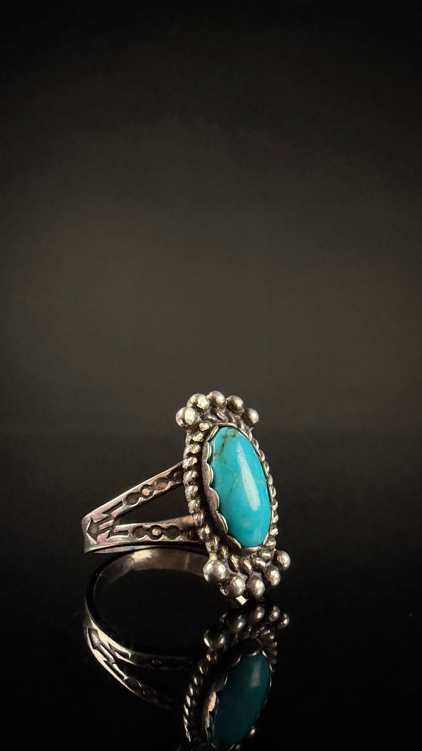 Vintage Navajo Sterling Silver and Turquoise Fred Harvey Era Ring (1 of 7)